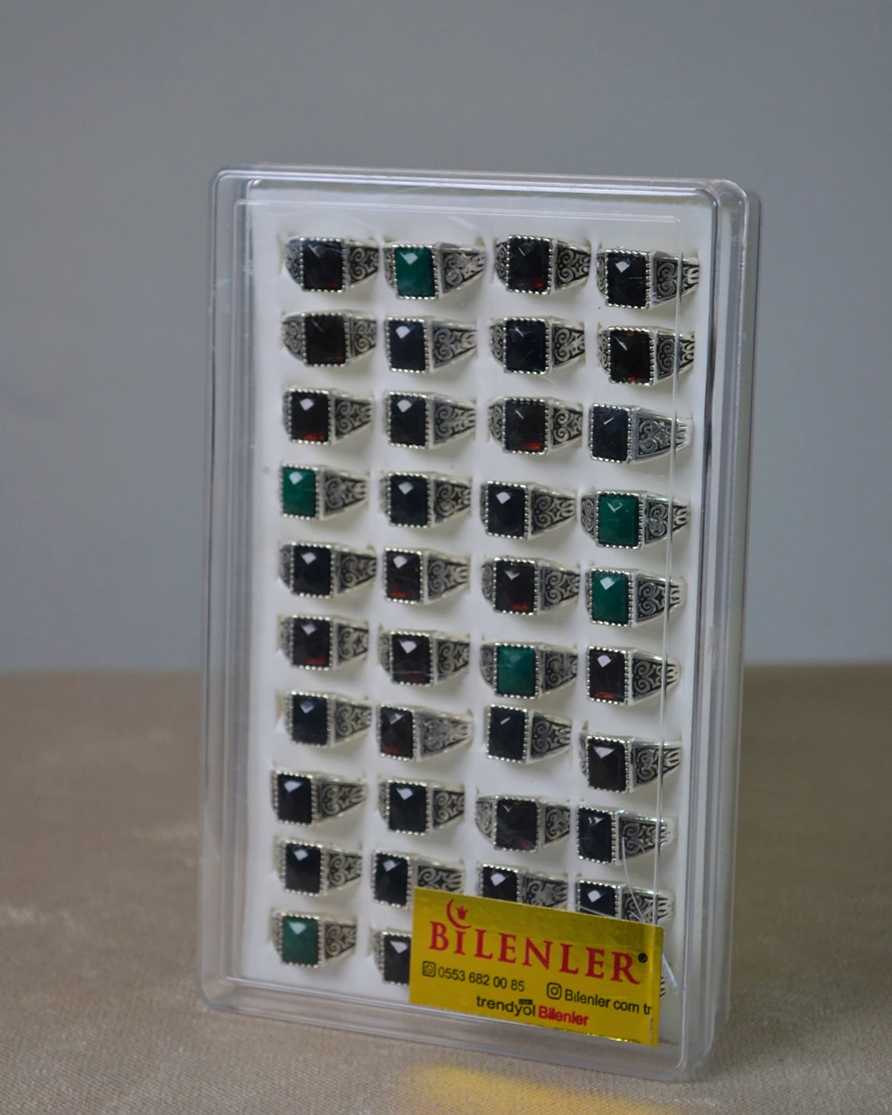 Erkek Motifli Taşlı Metal Yüzük Uzun Ömürlü; Şık Tasarım Yeşil/Siyah (40’lı kutu)