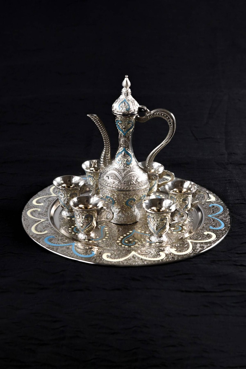Hediyelik/ Sunumluk Osmanlı Motifli Nakışlı Gümüş Zemzem Takımı – 8 Parça