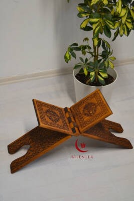 Kur’an-ı Kerim Rahlesi Selçuklu Desenli– Küçük Boy (18X45cm) Yakma İşçilikli