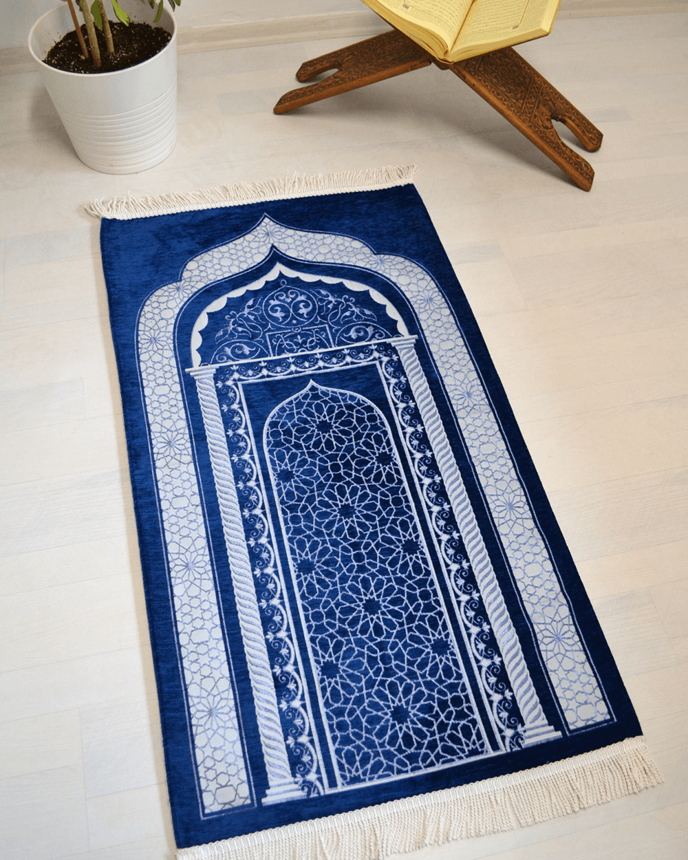 Mihrap Desenli Astarlı Seccade Mavi