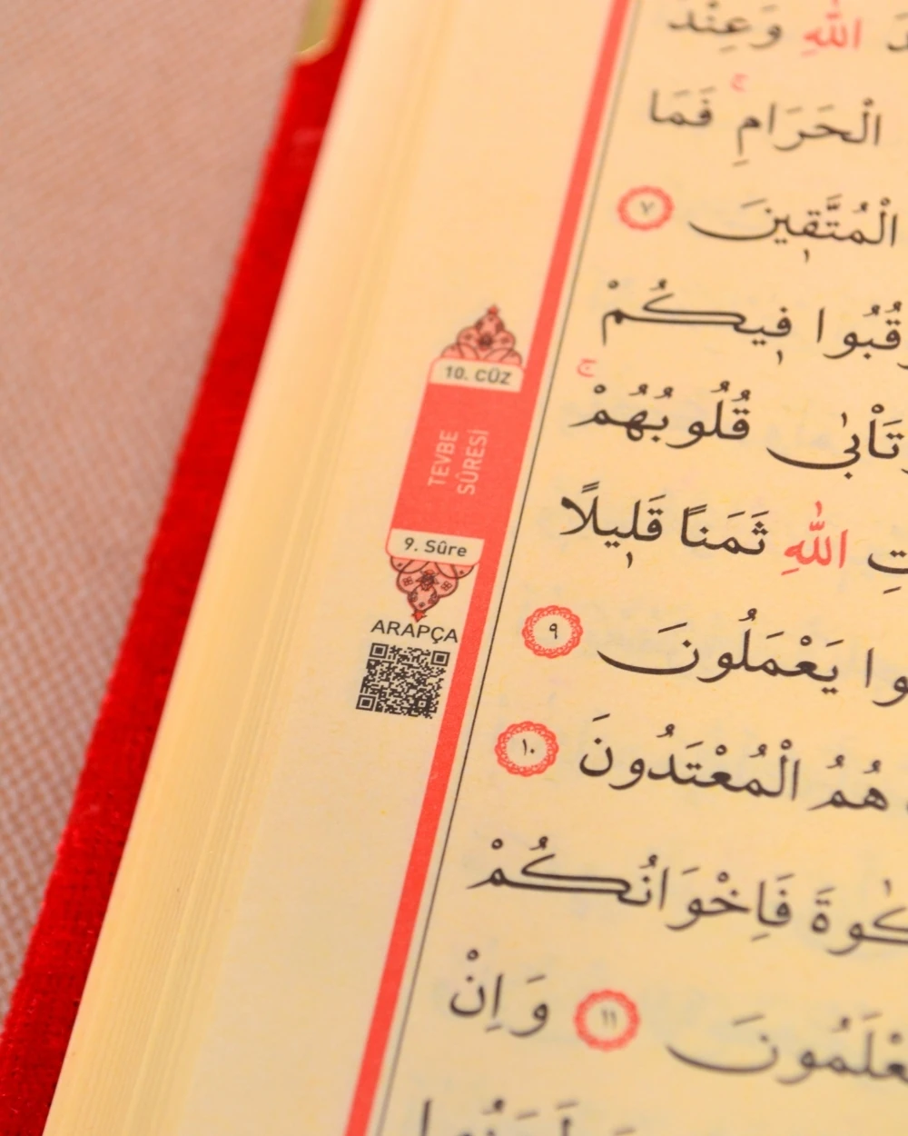 Türk Bayraklı Özel Kutuda Hediyelik Kuran Seti | Kuran-ı Kerim + Türk Bayrağı