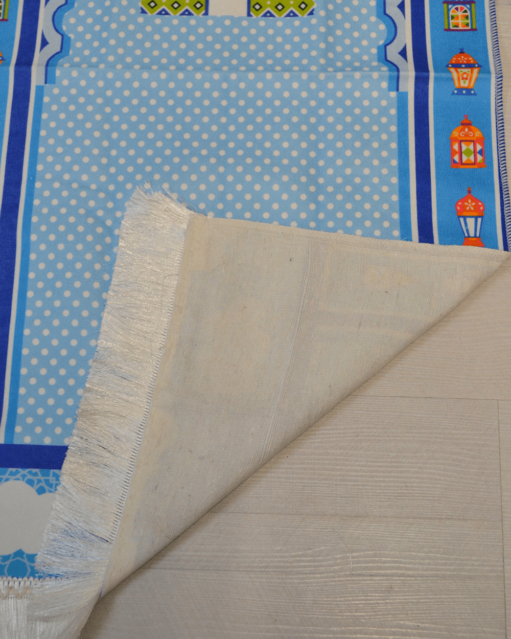 Oğlumun Seccadesi – Çantalı Erkek Çocuk Seccadesi (Mavi)