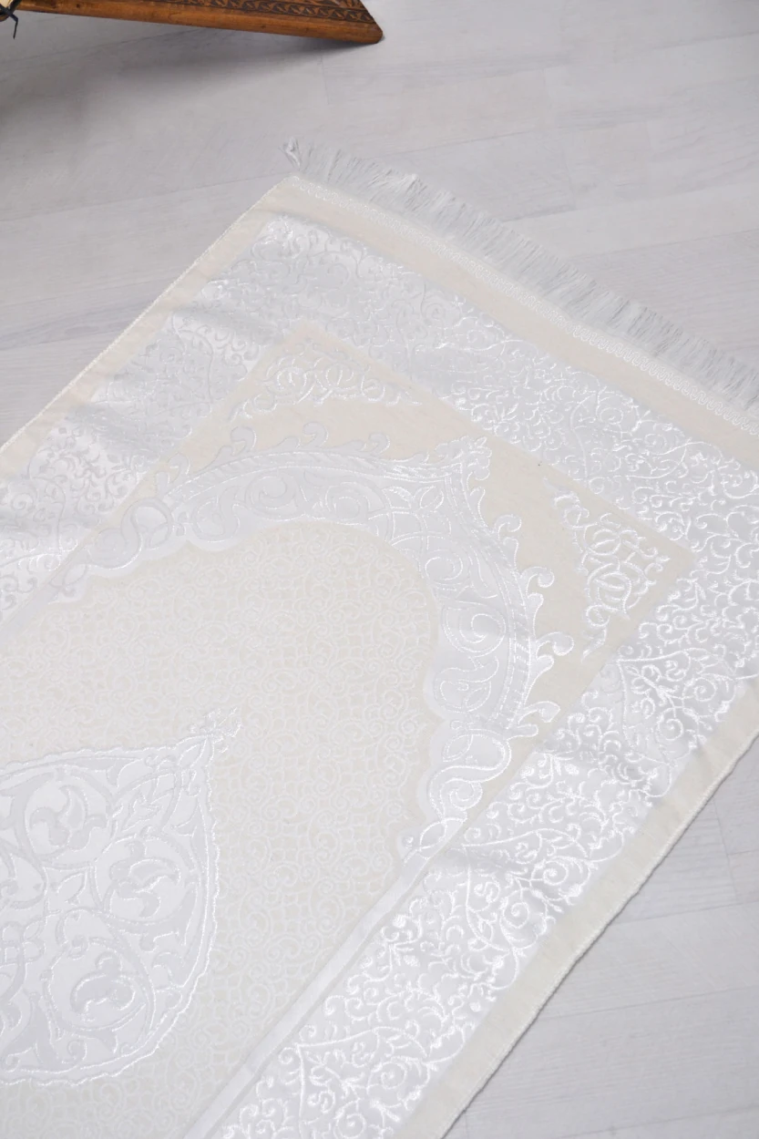 Pamuk Tafta Seccade Beyaz