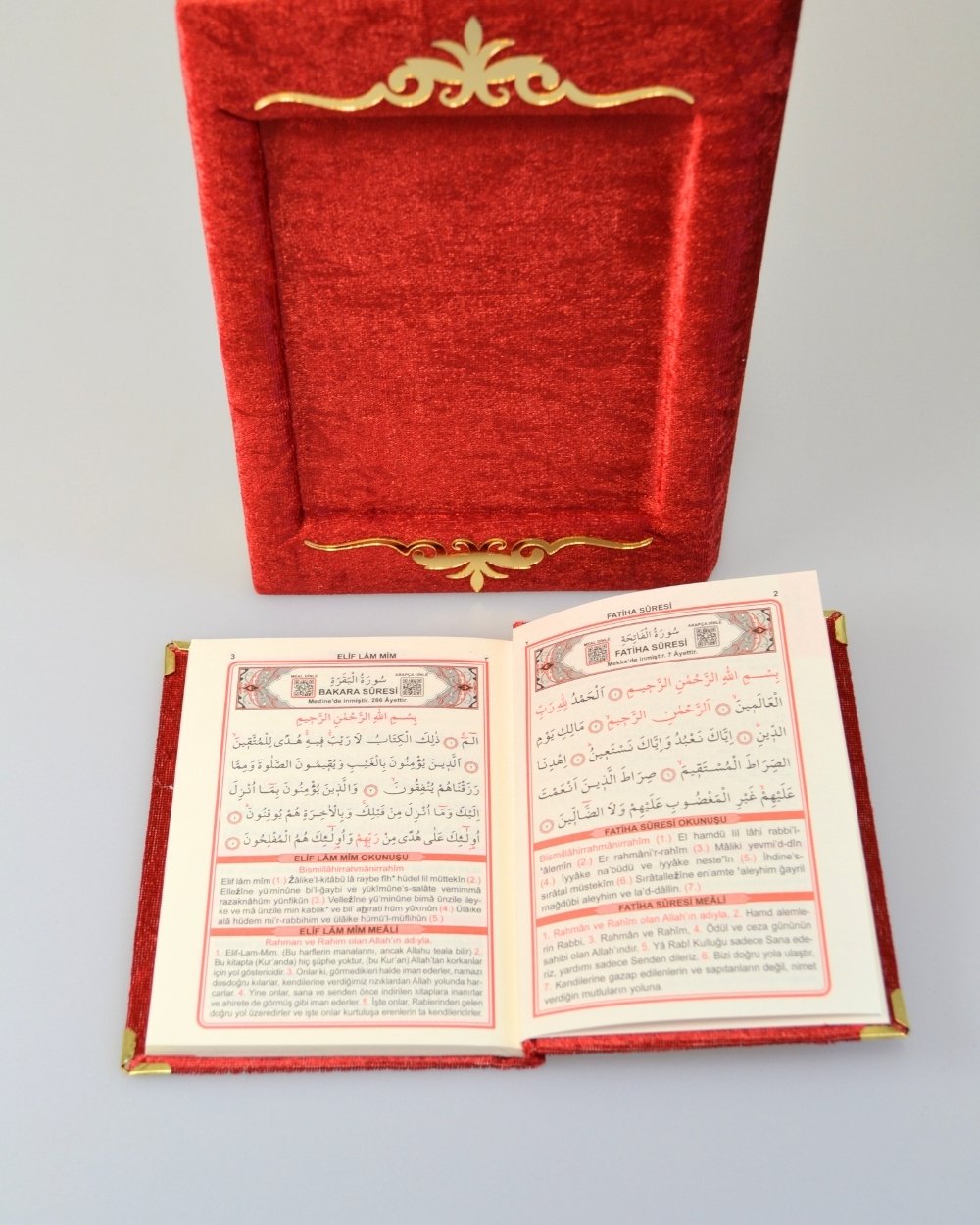 Pleksi Süslemeli Yasinli Kuran-ı Kerim Seti Kırmızı