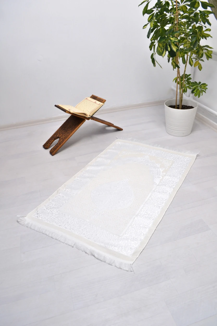 Pamuk Tafta Seccade Beyaz