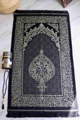 Silindir Kutulu Seccade ve İnci Tesbih Seti Kabe Örtüsü Desenli