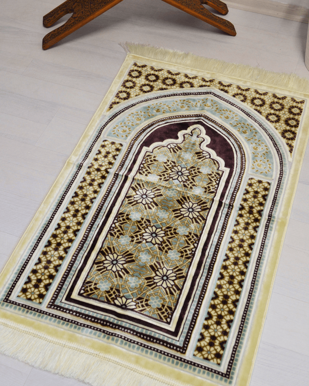 Lüks Kadife Seccade - 70x110 cm - Kalın Yumuşak Doku-Mihrap Desen Mor