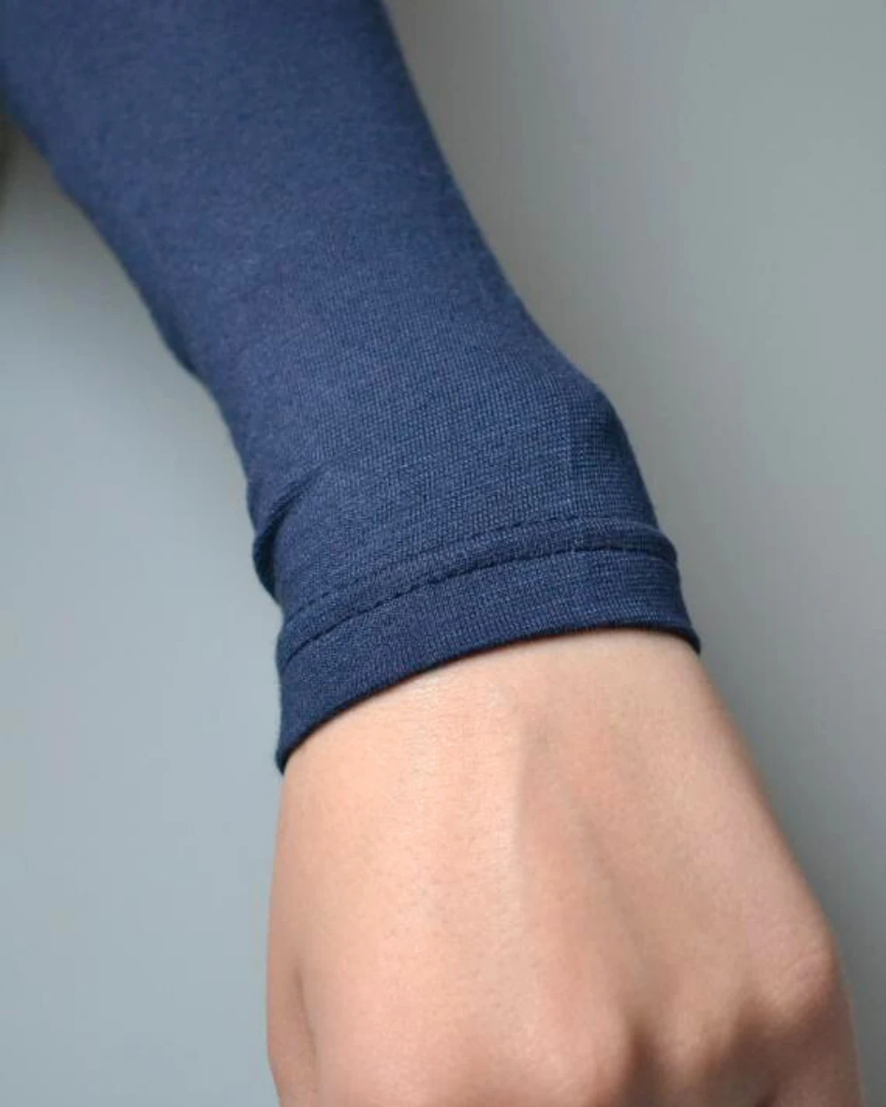 Pratik Tesettür Kolluk Penye Namaz Kolluğu Mavi