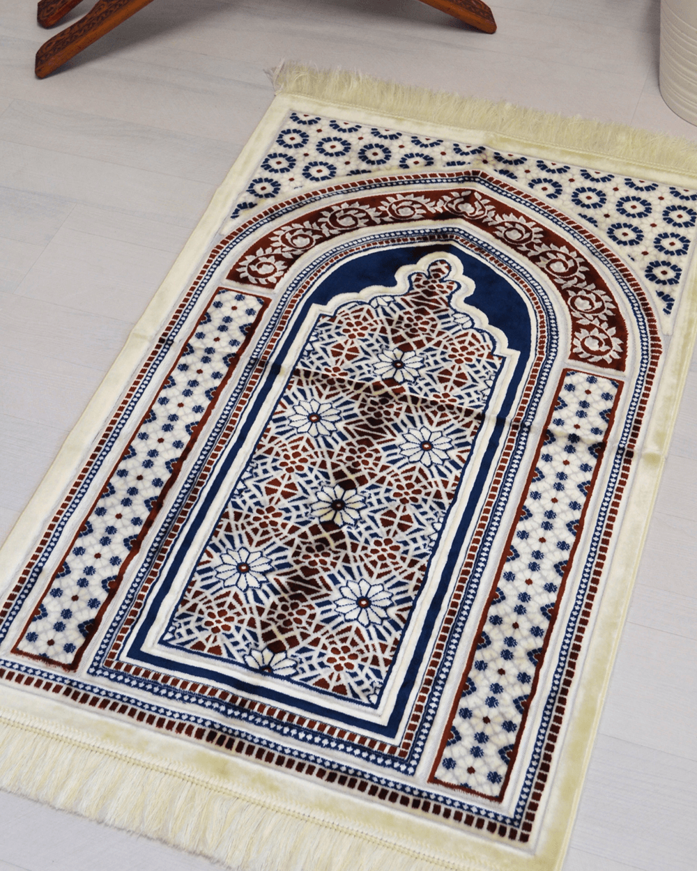 Lüks Kadife Seccade - 70x110 cm - Kalın Yumuşak Doku-Mihrap Desen Lacivert