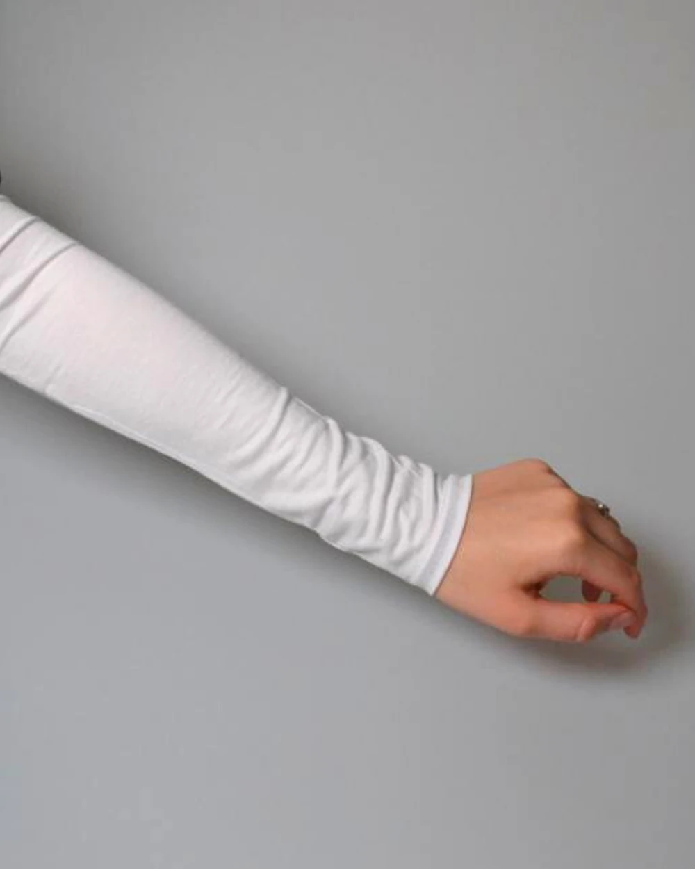 Pratik Tesettür Kolluk Penye Namaz Kolluğu Beyaz