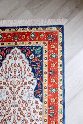 Küçük Çiçek Desenli İpek Dokulu Keseli Seccade Kırmızı