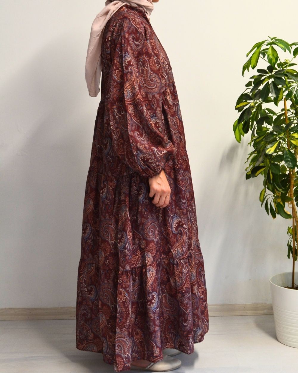 Kadın Modal Tesettür Elbise – Desenli – Rahat Kalıp – 135 cm Boy – 1-2 Beden