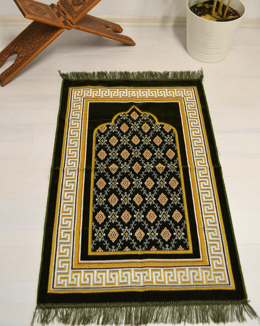 Kadife Seccade Haki - 70x110 cm -– Ekonomik;Hafif ve Kullanışlı