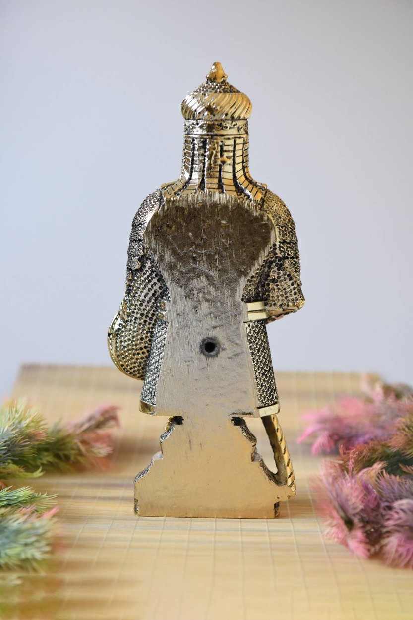 Fetih Zırh Ayetel Kürsi Biblo Büyük Boy 15×33 cm– Altın Renk Metal Dekoratif Aksesuar