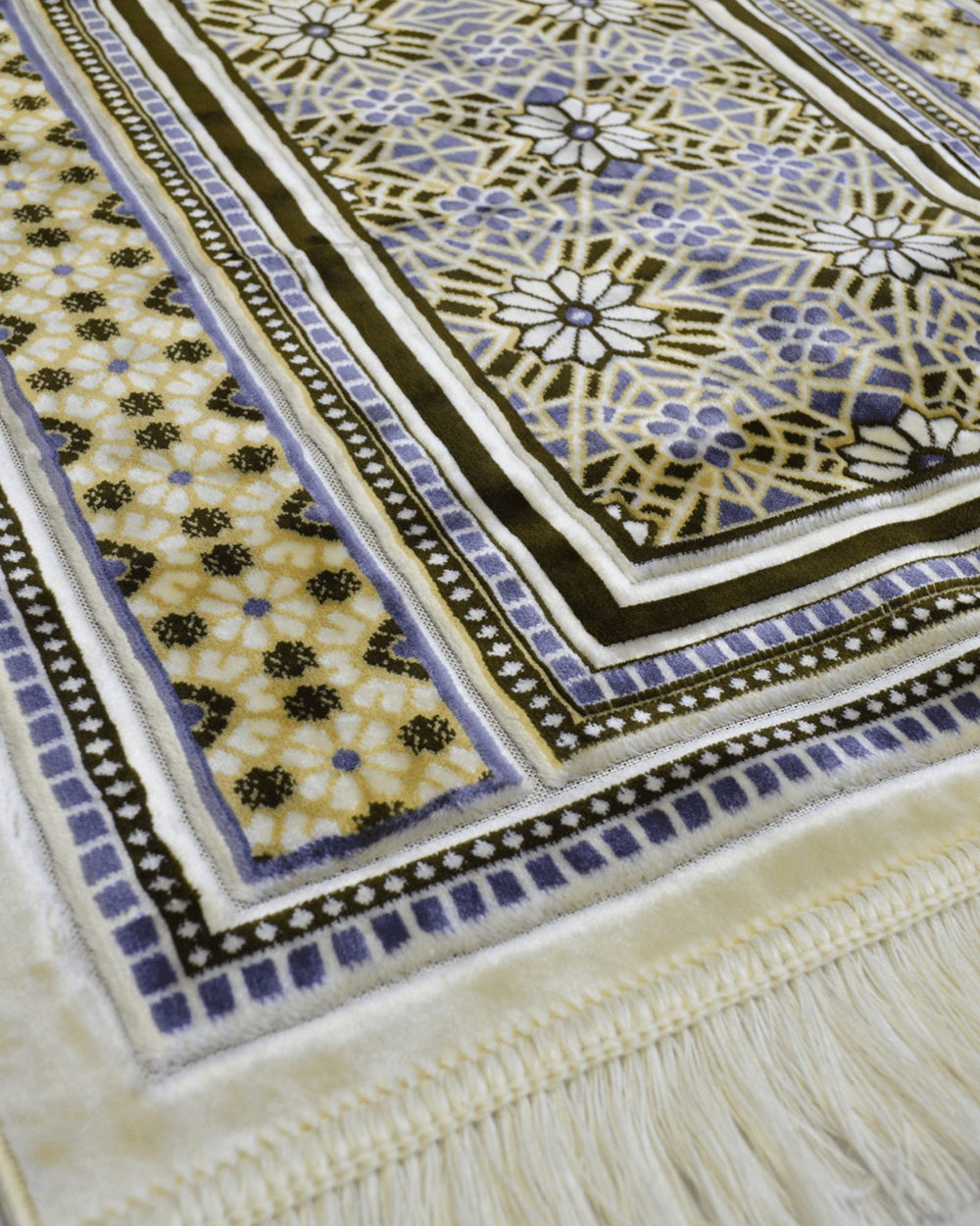 Lüks Kadife Seccade - 70x110 cm - Kalın Yumuşak Doku-Mihrap Desen Haki