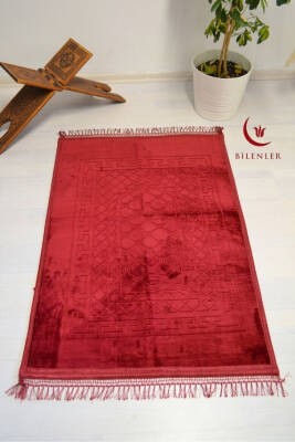 Peluş Seccade Kırmızı - 80x120 cm - Ekstra Konforlu - Yumuşak ve Geniş Ölçülü