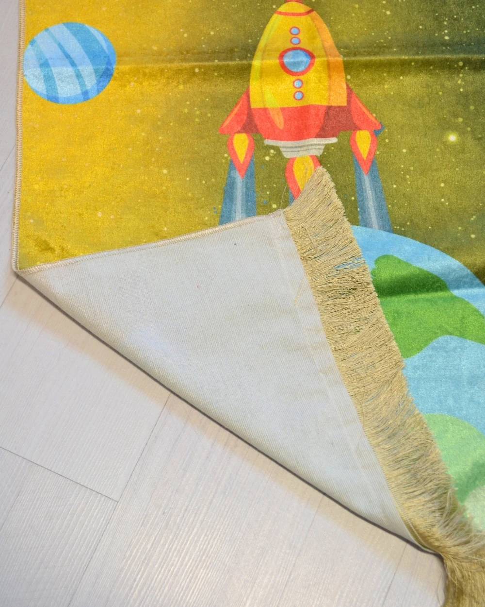 Çocuklar için Namaz Seccadesi – Renkli, Hafif ve Yumuşak Yapılı Çocuk Seccadesi