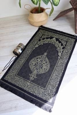 Silindir Kutulu Seccade ve İnci Tesbih Seti Kabe Örtüsü Desenli