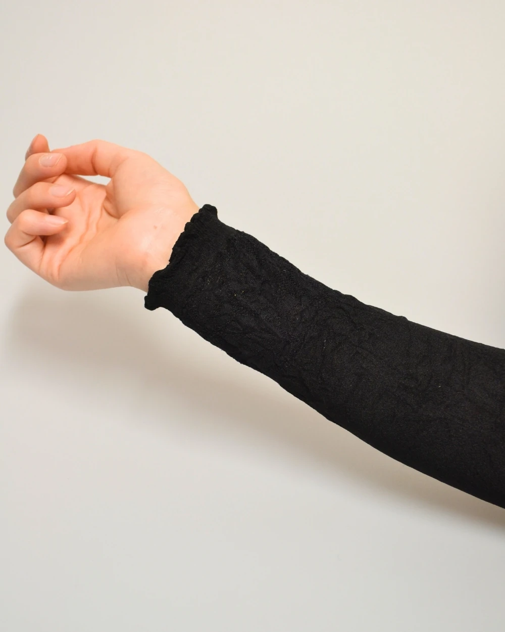 Dantel Desenli Kadın Kolluk – Esnek, Rahat ve Şık Tasarım, Tesettür Kolluk Aksesuarı