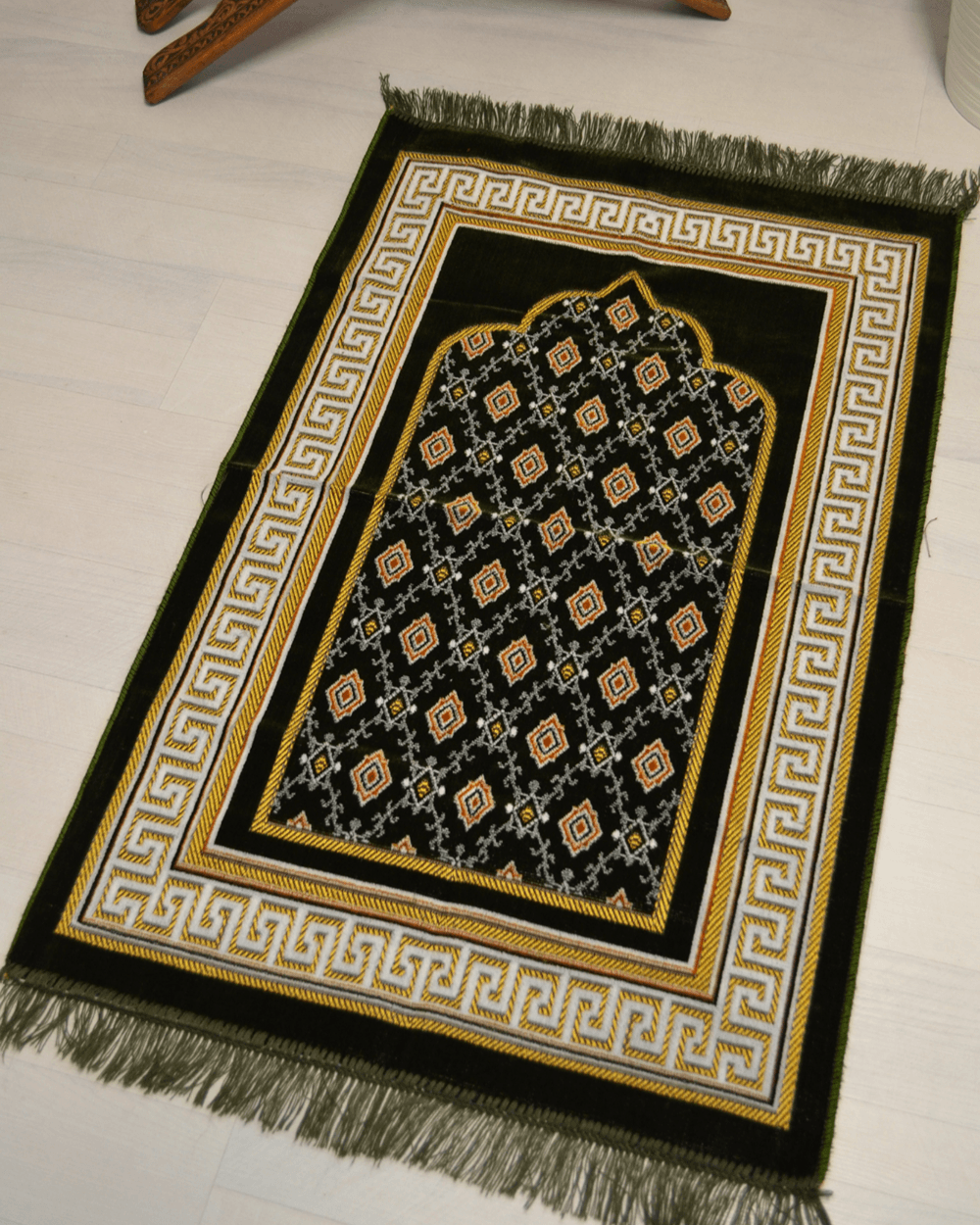 Kadife Seccade Haki - 70x110 cm -– Ekonomik;Hafif ve Kullanışlı
