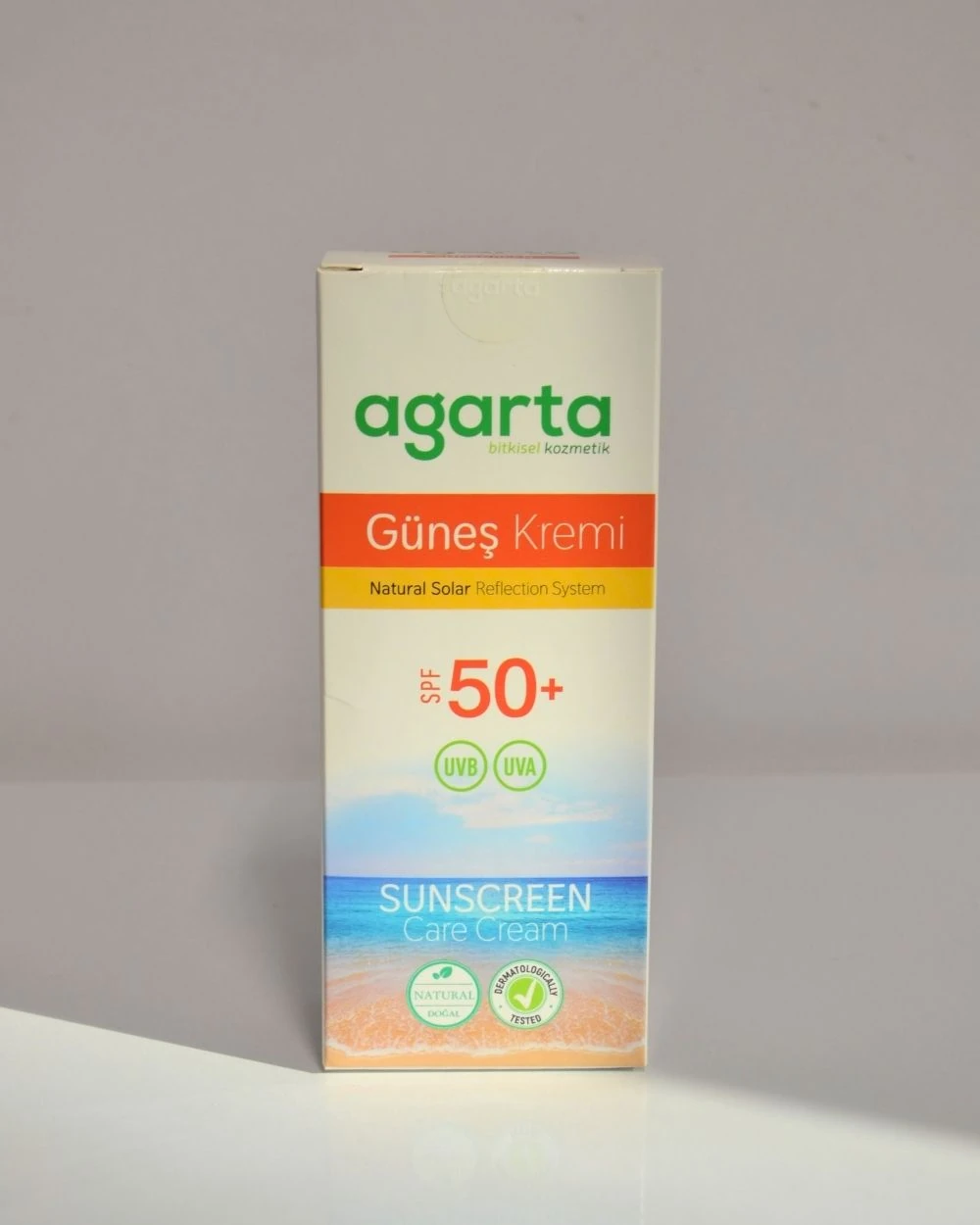 Doğal Güneş Kremi SPF 50+ – Bitkisel İçerikli, Yüksek Koruma, Cilt Dostu ve Paraben İçermez (100 ml)