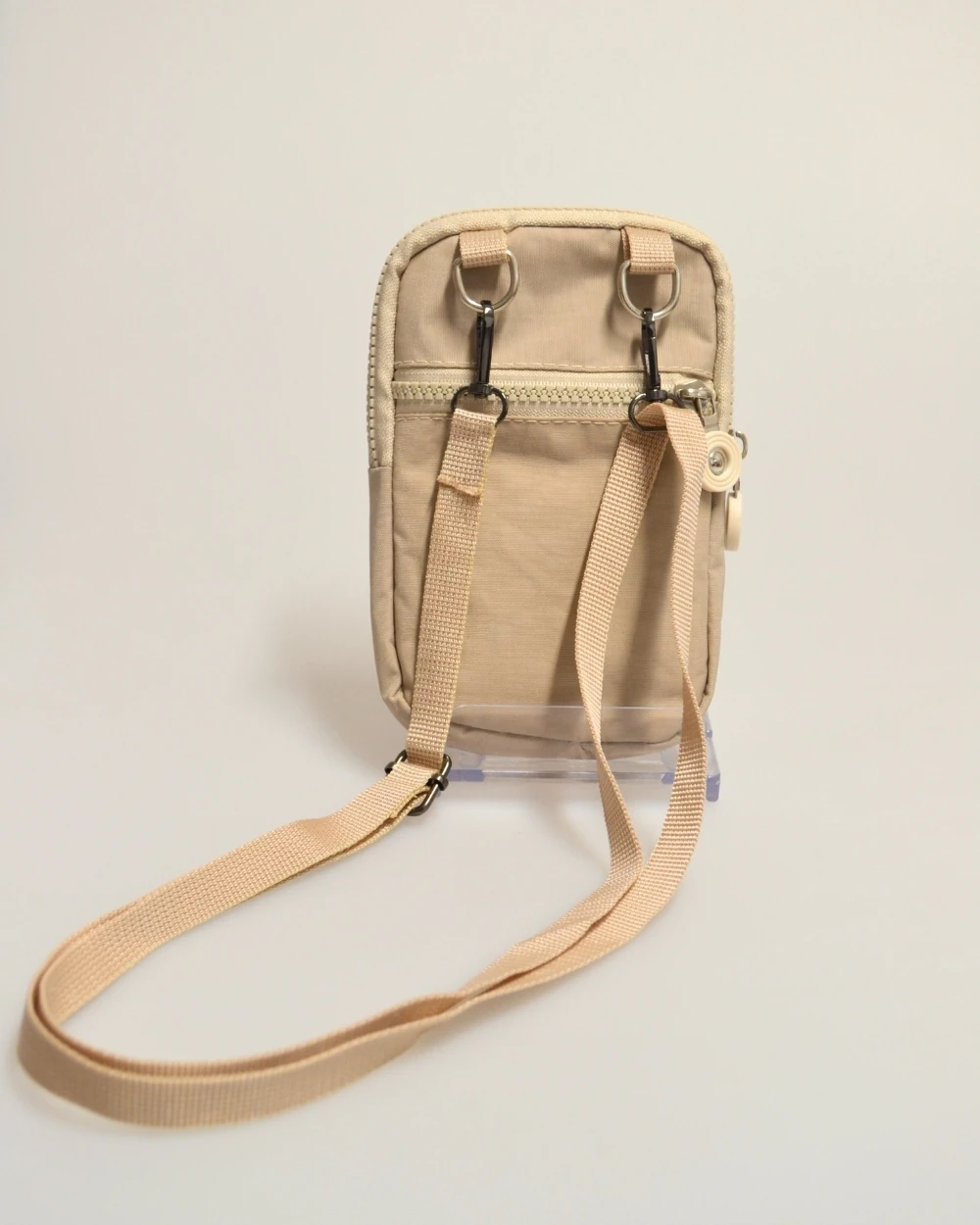 Su Geçirmez Kumaşlı Telefonluklu Çanta – Hafif ve Pratik Omuz/Çapraz Çanta, Hac ve Umre İçin Uygun