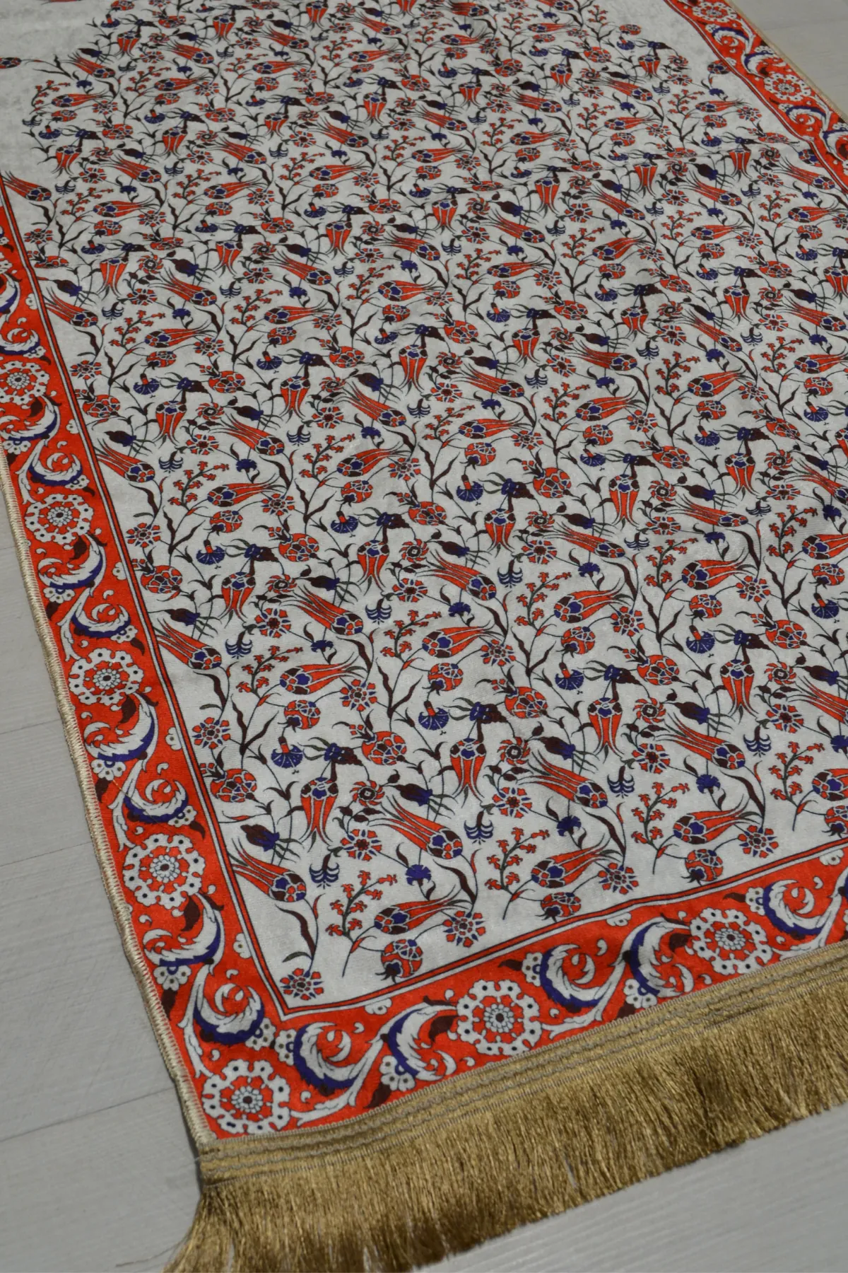 Pratik ve Taşınabilir İpek Dokulu Keseli Seccade Turuncu