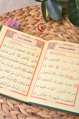Yasin Kitabı Çanta Boy Termo Deri Kaplı Yeşil 5 Adet– Arapça; Türkçe Okunuşlu ve Mealli – 128 Sayfa | Hac Umre ve Mevlit Hediyeliği