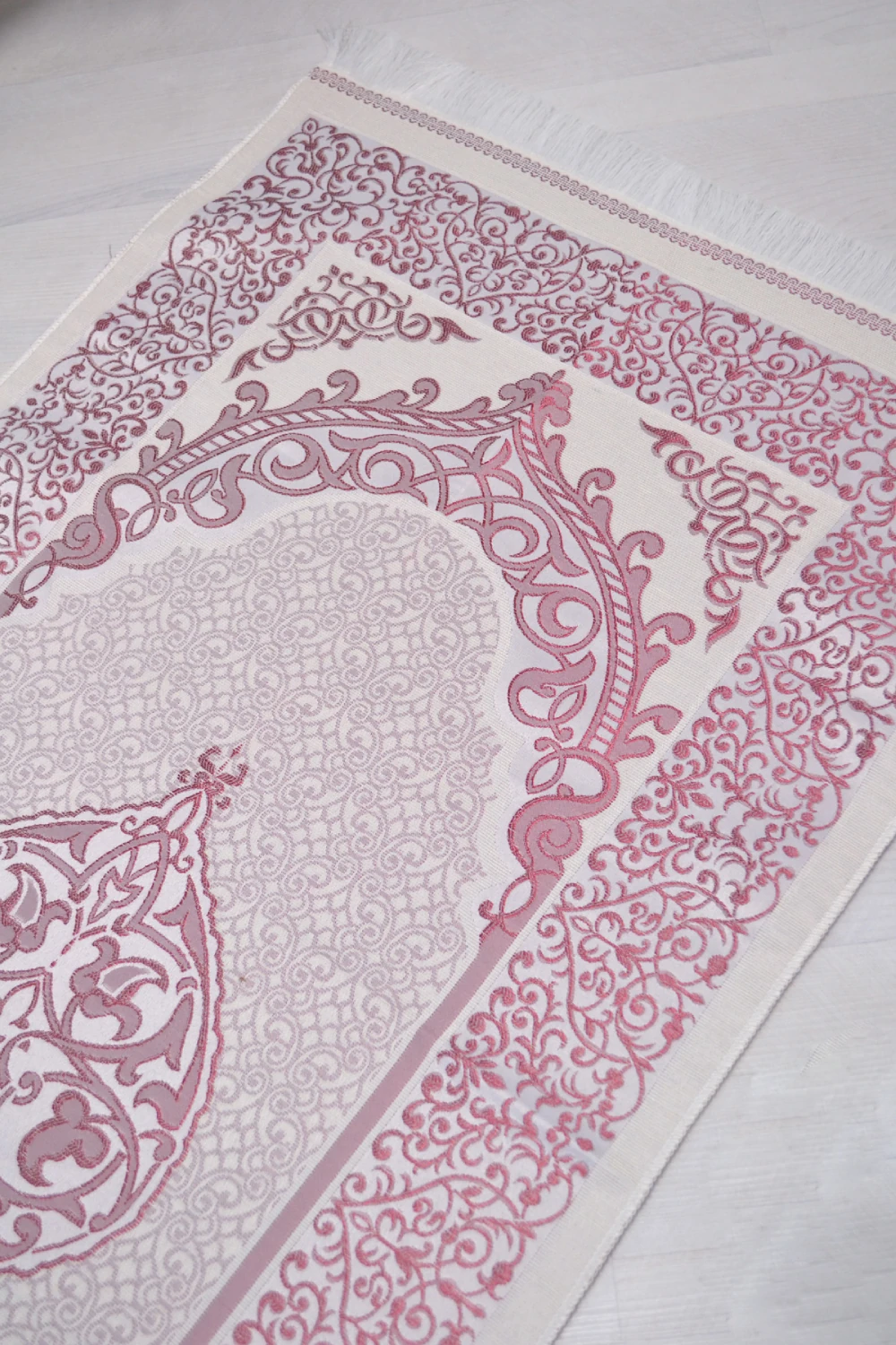 Pamuk Tafta Seccade Kırmızı