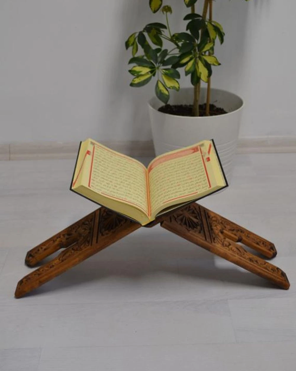 Kur’an-ı Kerim Rahlesi Selçuklu Desenli – Büyük Boy (18X65cm) Oyma İşçilikli