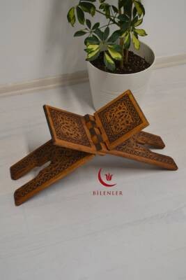 Kur’an-ı Kerim Rahlesi Selçuklu Desenli Model 2– Küçük Boy (18X45cm) Yakma İşçilikli