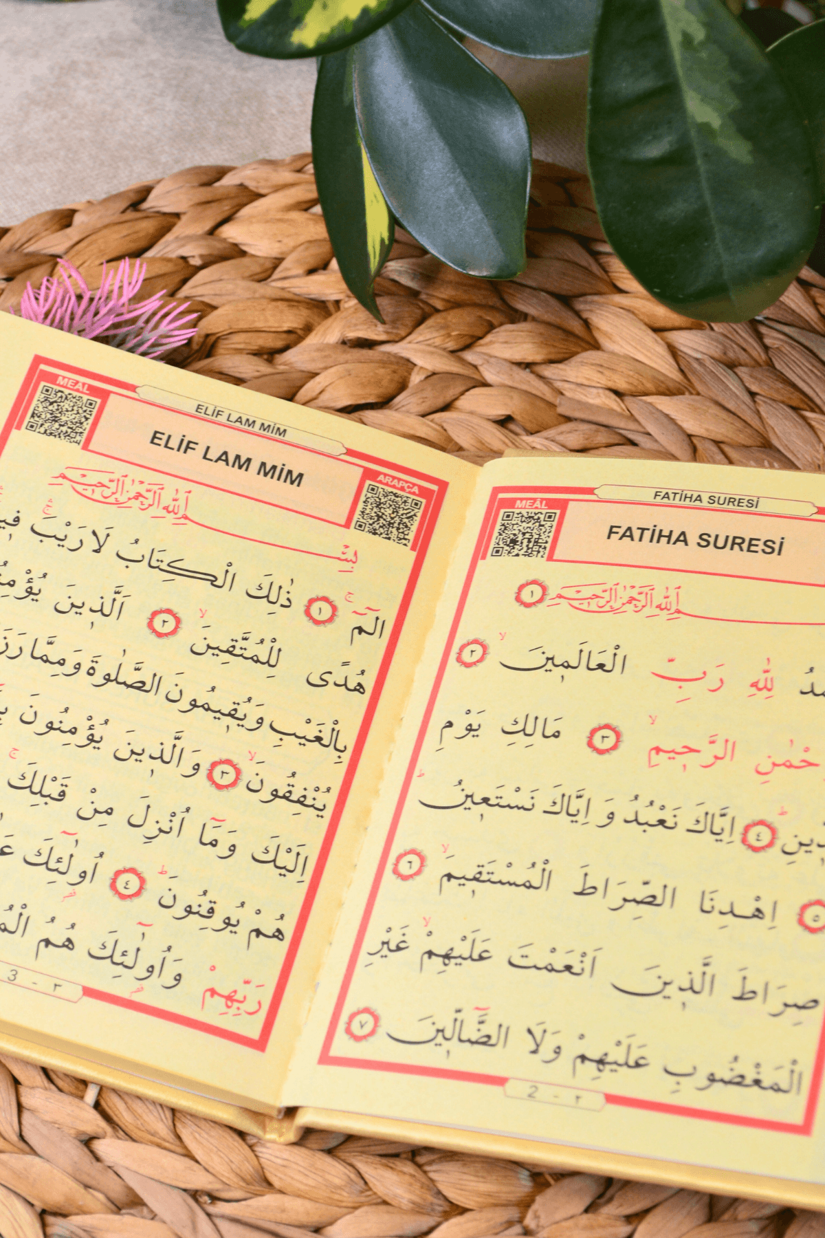 Termoderi Yasinli Hediye Seti – Örtü, Takke, Tesbih, Esans – Mevlüt, Umre, Hac Hediyeliği