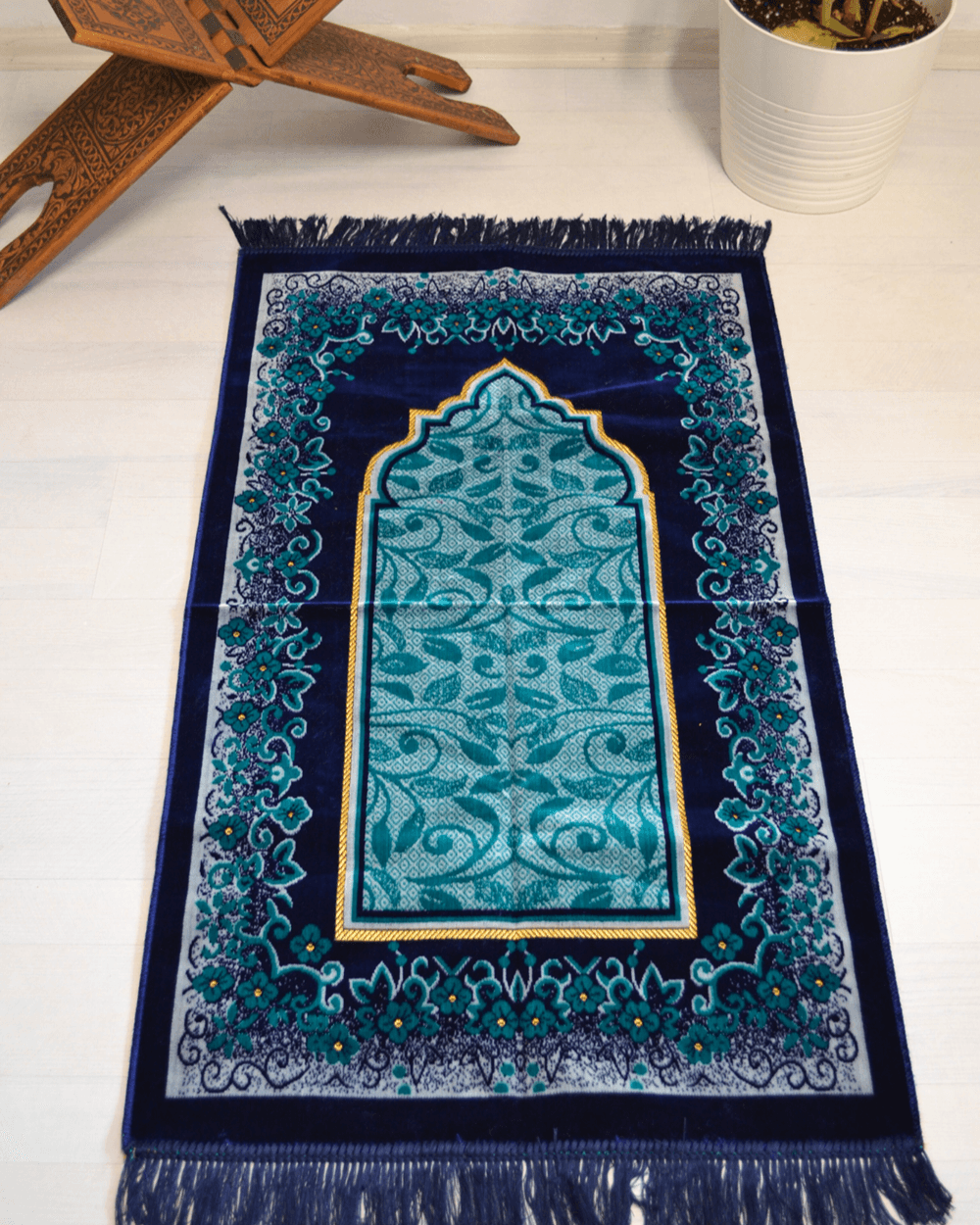 Kadife Seccade Kalın Yumuşak Doku - Şık ve Konforlu- 70x110 cm- Mavi