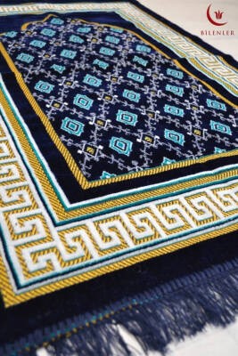 Kadife Seccade Lacivert- 70x110 cm -– Ekonomik;Hafif ve Kullanışlı