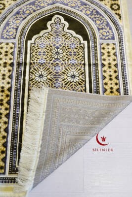 Lüks Kadife Seccade - 70x110 cm - Kalın Yumuşak Doku-Mihrap Desen Haki