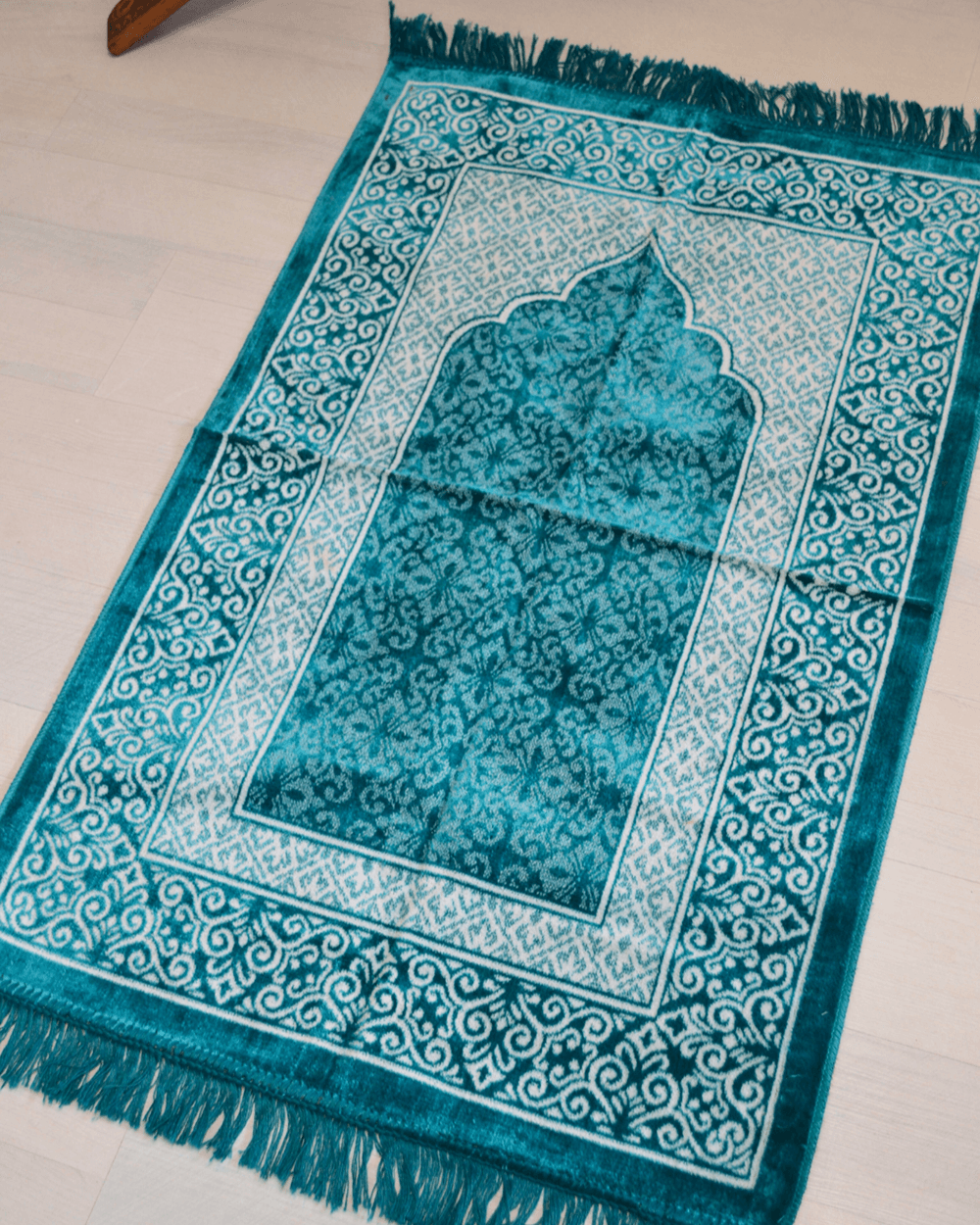 Kadife Seccade - 70x110 cm  - Yumuşak ve Konforlu Turkuaz