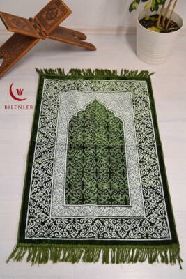 Kadife Seccade - 70x110 cm  - Yumuşak ve Konforlu Yeşil