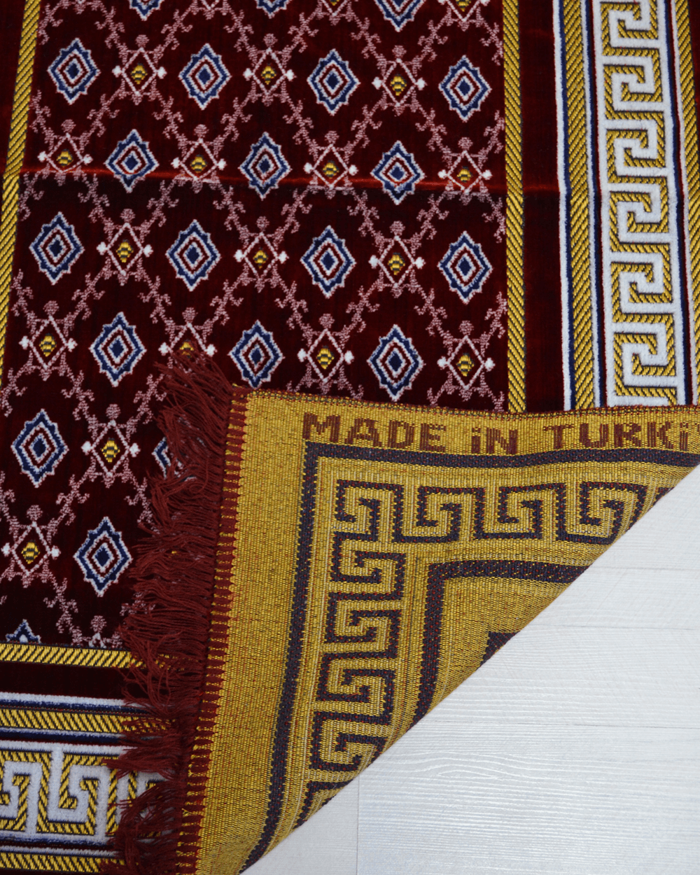 Kadife Seccade Bordo - 70x110 cm -– Ekonomik;Hafif ve Kullanışlı
