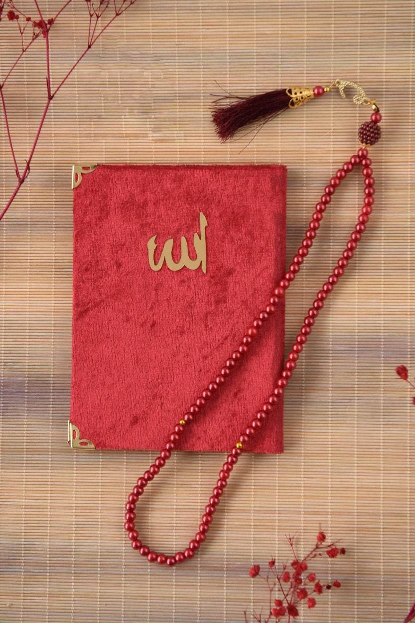 Kutulu 128 Sayfa Kadife Yasin ve İnci Tesbih Seti Kırmızı 5 Adet