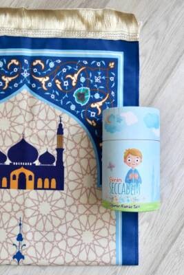 Kumbaralı Silindir Kutu Çocuk Seccadesi Mavi