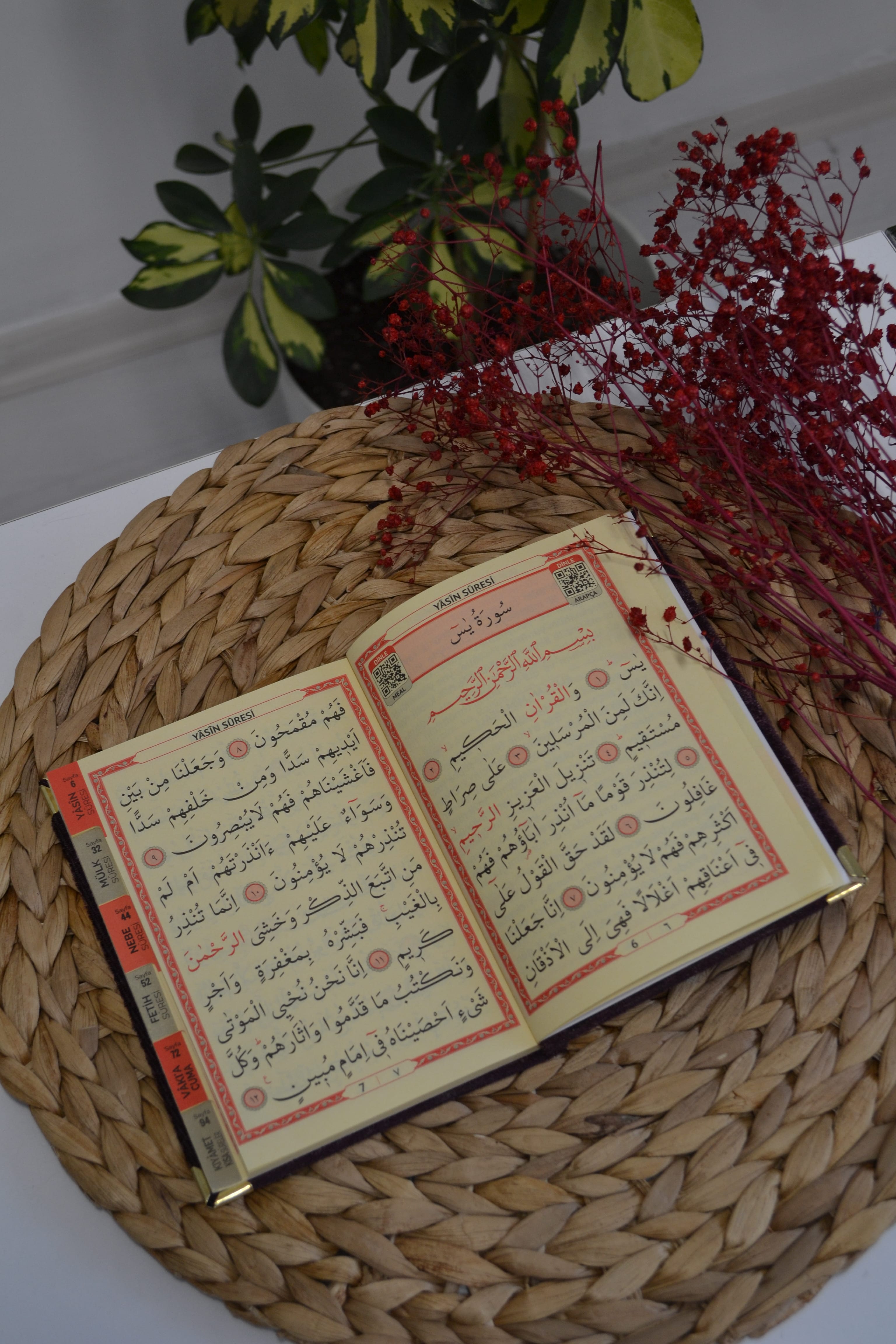 Kutulu 128 Sayfa Kadife Yasin ve İnci Tesbih Seti Mor
