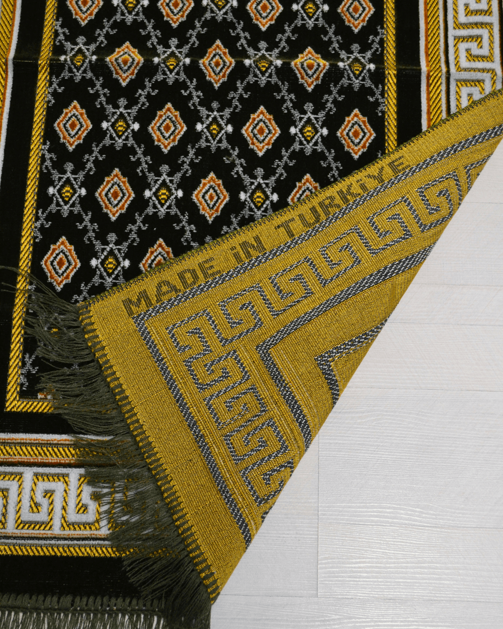 Kadife Seccade Haki - 70x110 cm -– Ekonomik;Hafif ve Kullanışlı