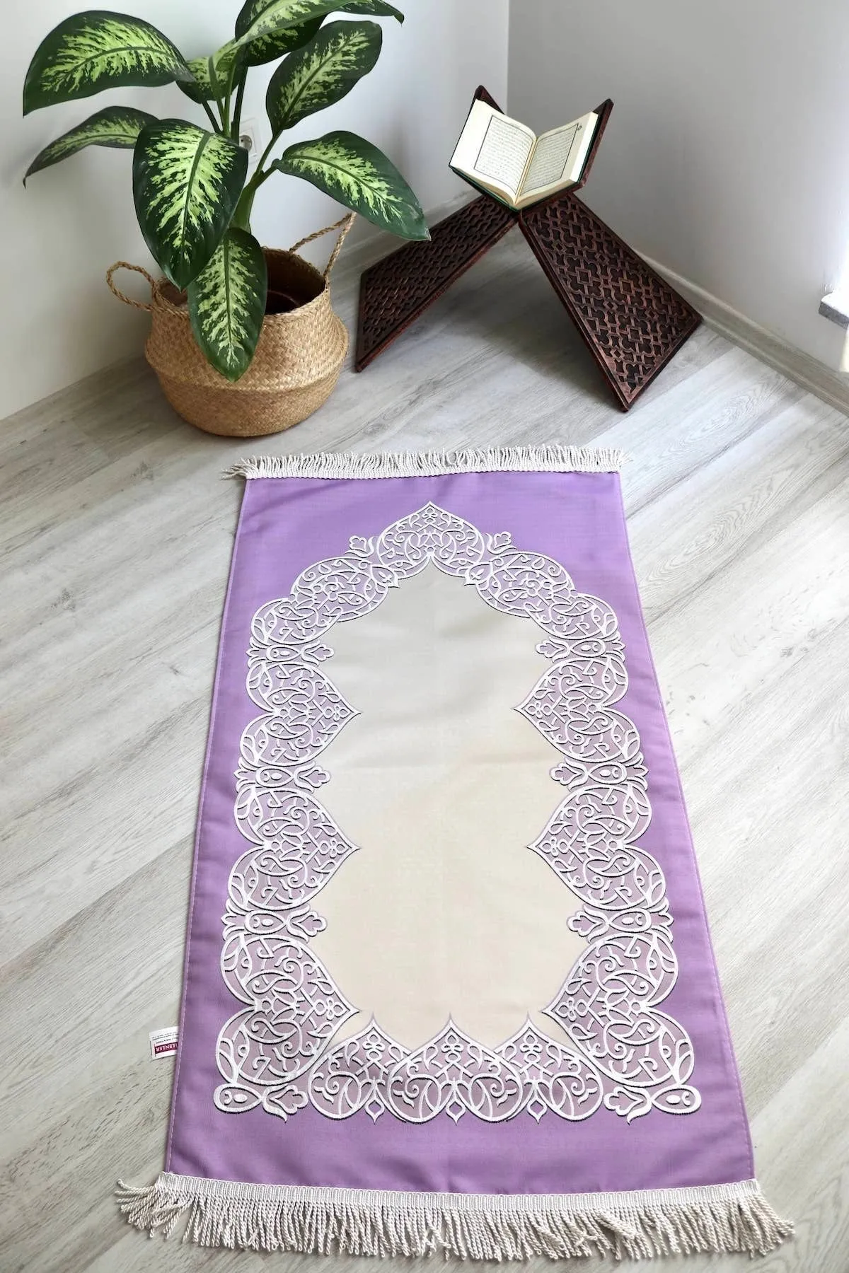 Astarlı Çeyizlik Saten Seccade Lila