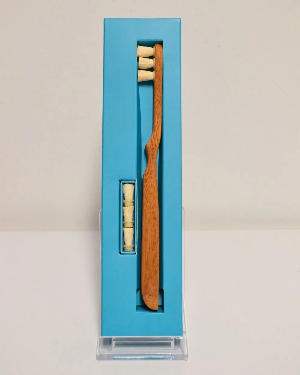 Misvak Diş Fırçası Vidalı + Yedek Parçalı – Doğal Misvak Ucu, Hijyenik ve Pratik Kullanım