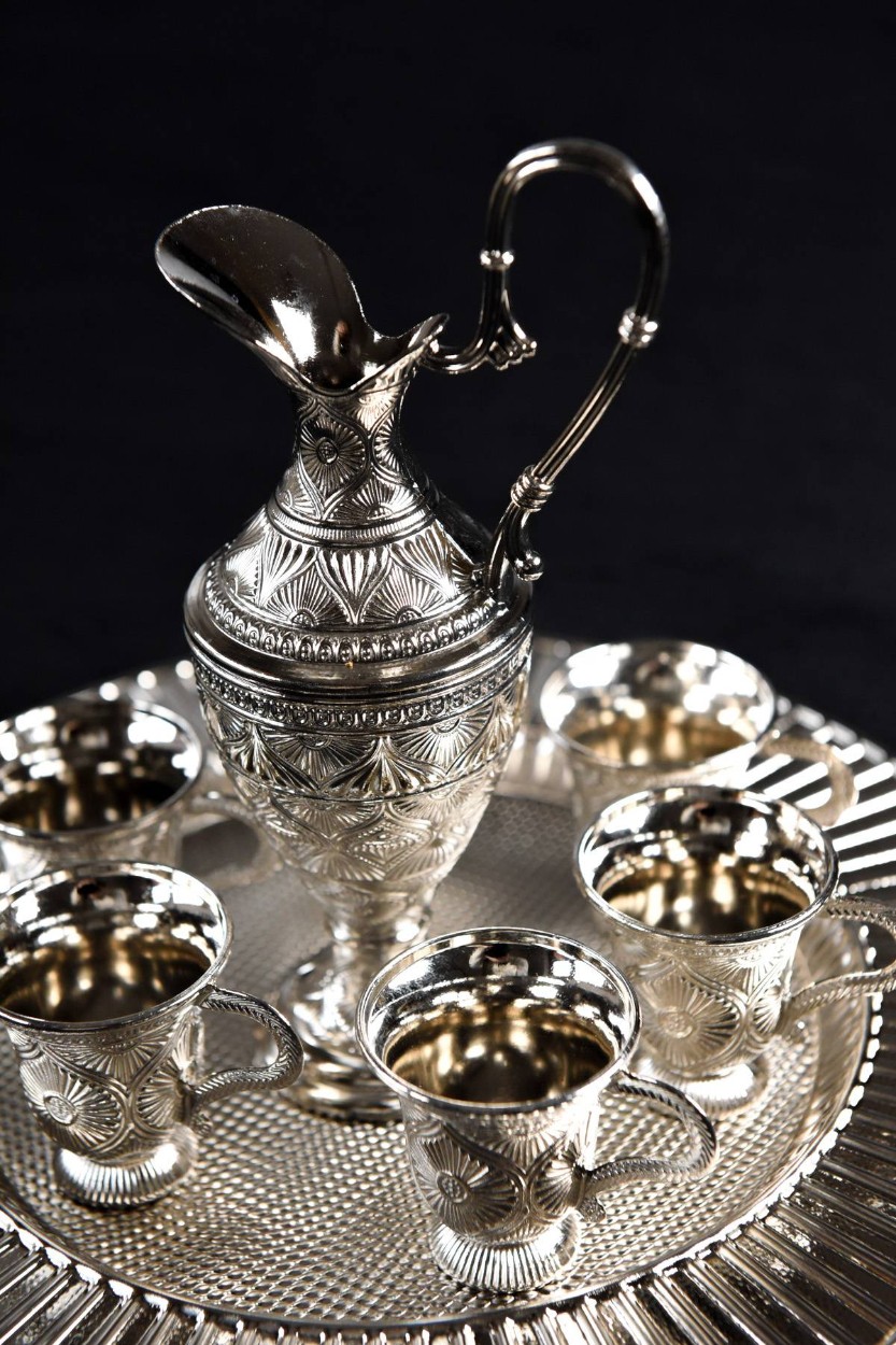Hediyelik/ Sunumluk Lüks Gümüş Renkli Kaf Zemzem Takımı – 8 Parça