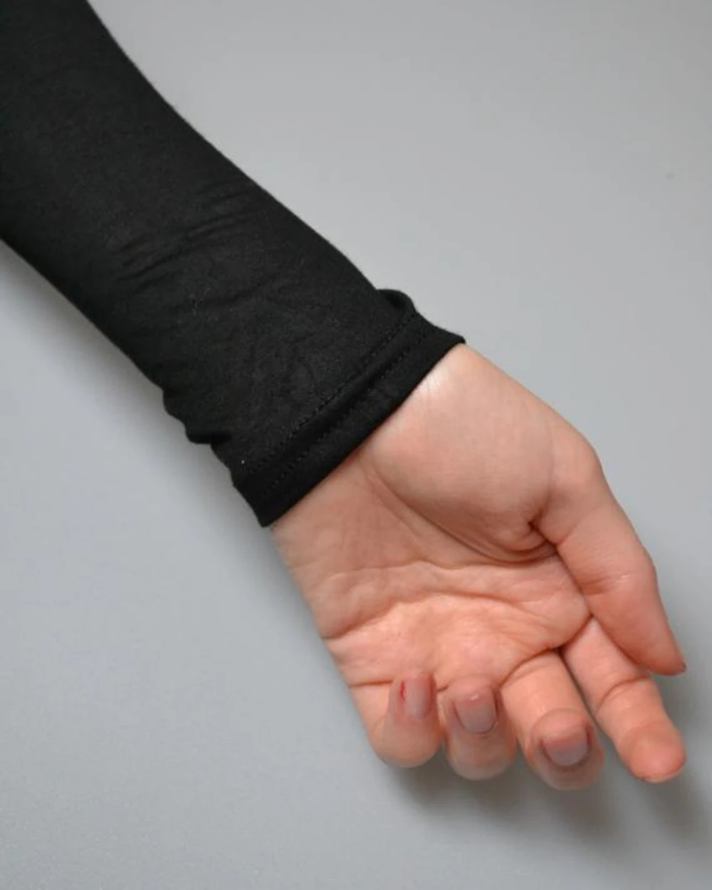 Pratik Tesettür Kolluk Penye Namaz Kolluğu Siyah