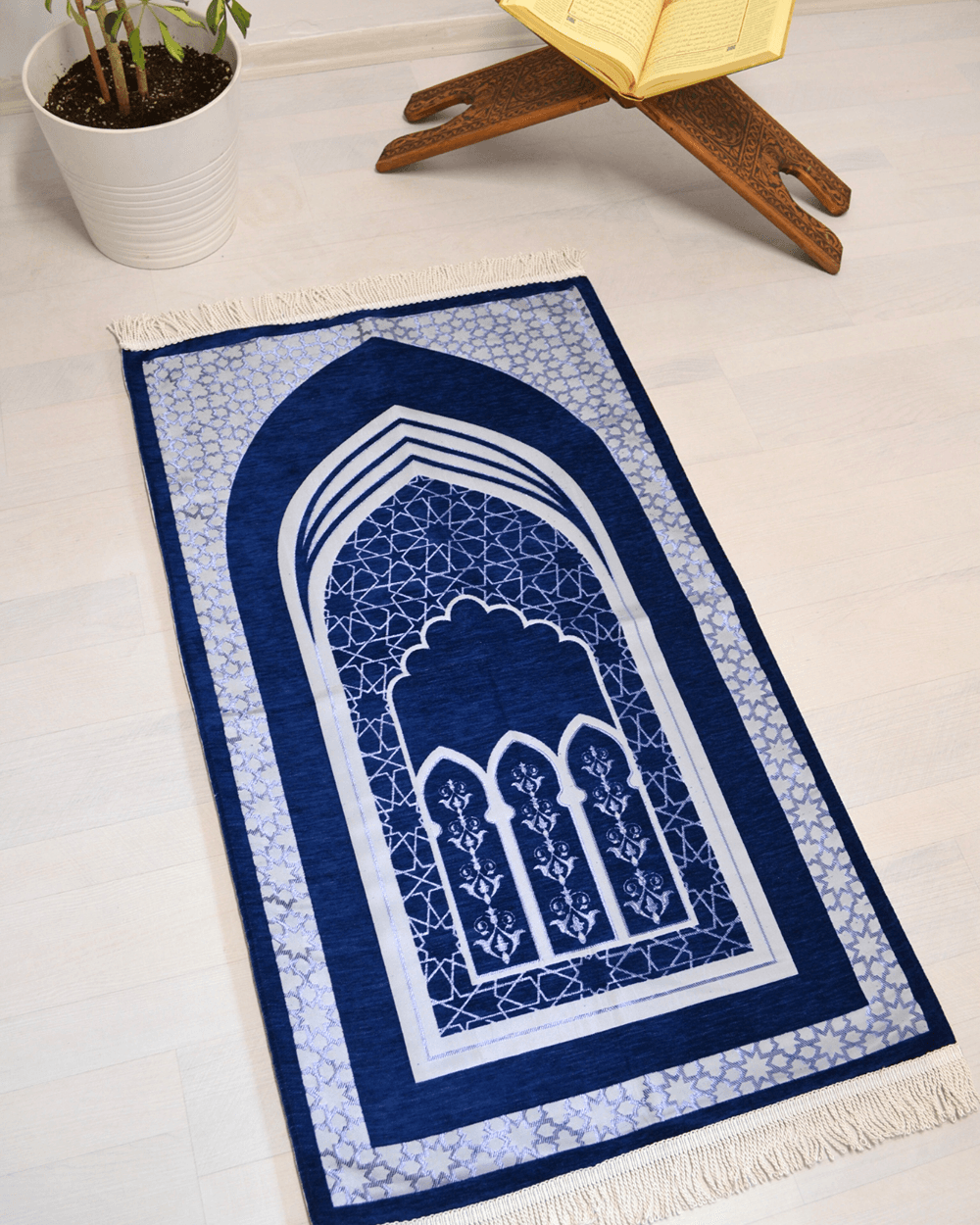 Mihrap Desenli Astarlı Seccade Saks Mavi