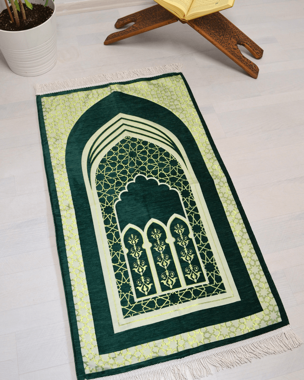 Mihrap Desenli Astarlı Seccade Yeşil