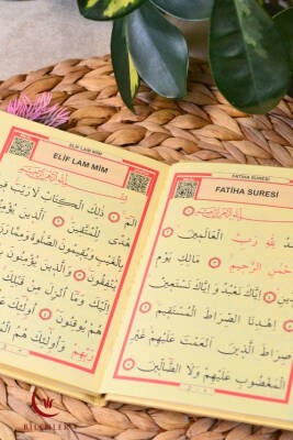 Yasin Kitabı Çanta Boy Termo Deri Kaplı Gold– Arapça; Türkçe Okunuşlu ve Mealli – 128 Sayfa | Hac Umre ve Mevlit Hediyeliği