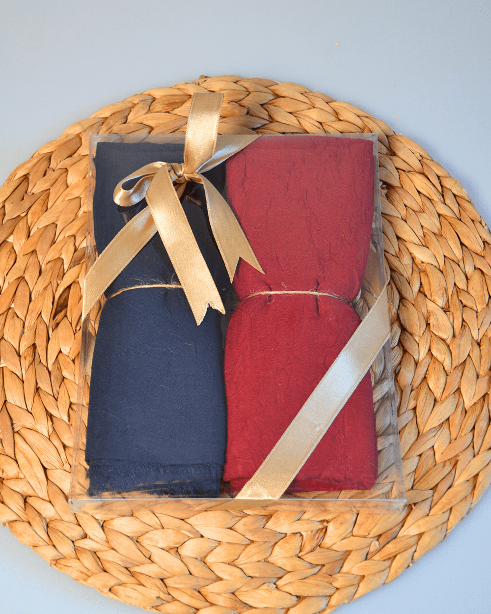 Bambu Kraş Şal 2’li Set Bordo/ Lacivert– 75x210 cm | Nefes Alabilir; Terletmez; Tok Duruşlu Mevsimlik Kumaş